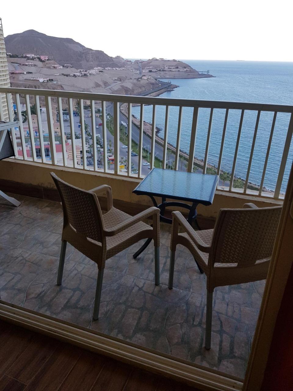 Apartment At Porto Sokhna Pyramids - Ain Sukhna Buitenkant foto